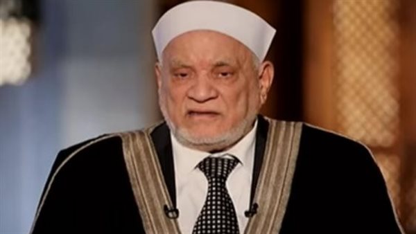 أحمد عمر هاشم 