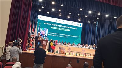 طلاب 47 جنسية يمثلون 91 جامعة.. رئيس الجامعة البريطانية: نموذج محاكاة قمة المناخ يجسّد رؤيتنا لتعليم يتمحور حول الطالب