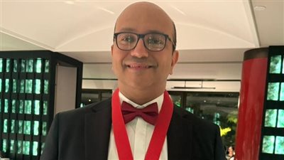 أعلى الأوسمة بالحكومة الصينية.. رئيس مركز القاهرة الإقليمي للتحكيم التجاري يفوز بوسام الصداقة