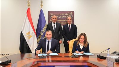 توقيع مذكرة تفاهم بين التعليم والاتصالات لتطبيق برنامج لتطوير طرق التدريس في مدارس WE للتكنولوجيا التطبيقية