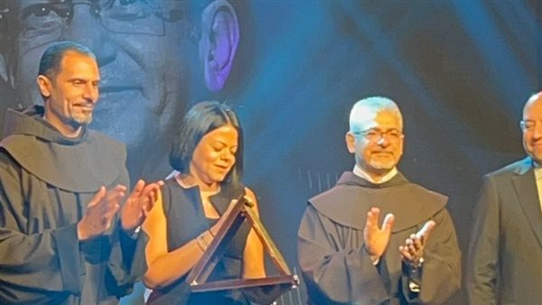 ابنة لطفي لبيب 