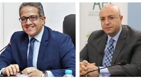 محافظ بني سويف والدكتور