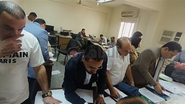 بعض مرشحي انتخابات