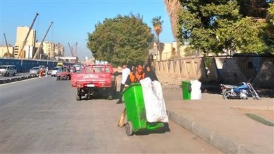 حملات مكثفة لرفع كفاءة النظافة وتجميل شوارع مصر القديمة| صور