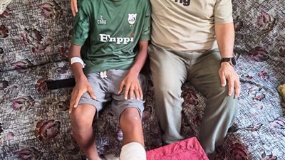 رئيس قطاع الناشئين بإنبي يزور اللاعب ياسر مساعد بعد تعرضه لحادث خلال توجهه للنادي