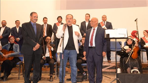 محافظ أسيوط