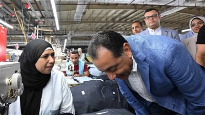 بمناسبة اليوم العالمي للفتاة.. مدبولي: فخورون بفتياتنا وسنظل نقدم الدعم المطلوب لهن بمختلف المجالات