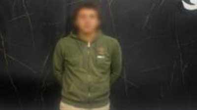 مهتز نفسيًا.. القبض على شاب رش إسبراي على مرشد سياحي بالقاهرة