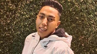 شالها على كتفه.. وفاة عبد الله بطل إنقاذ مسنة من حريق عقار فيصل