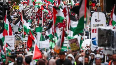 بالعلم الفلسطيني والكوفية.. مظاهرات مناهضة لإسرائيل تجوب شوارع أستراليا