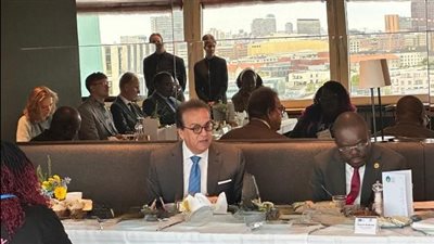 وزير الصحة: القضاء على انتقال الأمراض من الأم إلى الطفل بحلول 2030 أولوية صحية عالمية