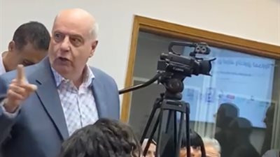 أحمد الأبياري: أعمالي مسروقة على تيك توك ومبناخدش حاجة.. والمخرج له حق في الأداء العلني مش المؤلف فقط