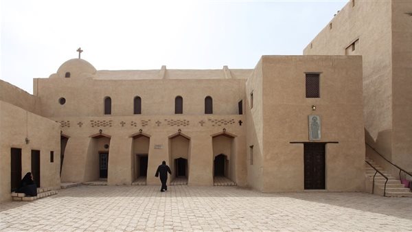  دير القديس الأنبا