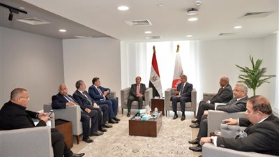 بدء أولى جلسات اللجنة الرئيسية لتطوير الإعلام المشكلة بقرار من رئيس الوزراء 