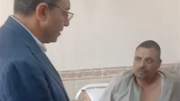 محافظ قنا يطمئن على