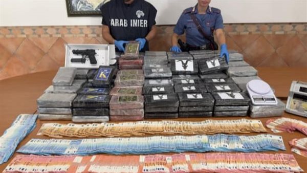 المتهم والمضبوطات