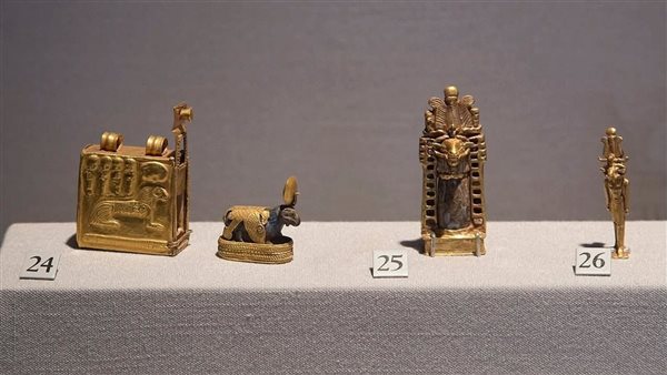 القطعة الأثرية 