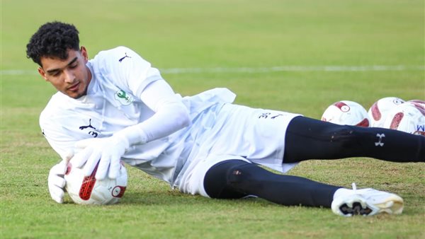 أحمد وهب لاعب المصري