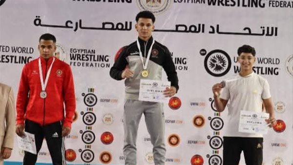  أبطال المشروع القومي