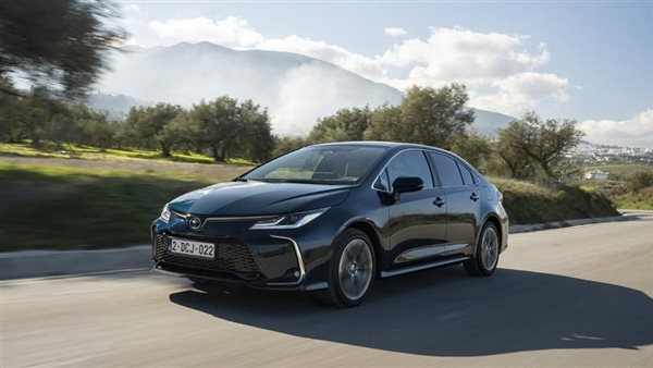 تويوتا كورولا 