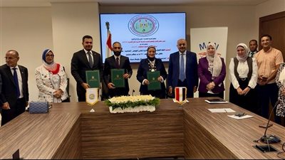 الكهرباء توقع مع إم إيه إن الدولية عقد مشروع جديد لتدعيم الشبكات بشمال ووسط سيناء