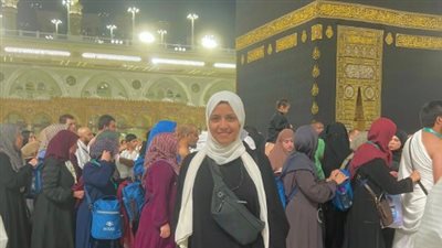 سهر الصايغ تؤدي مناسك العمرة.. وتعلق: الحمد الله | صور 