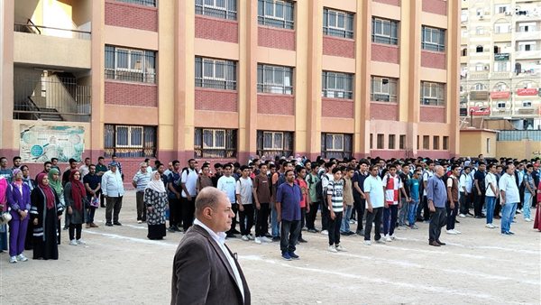 جولة وكيل وزارة التربية