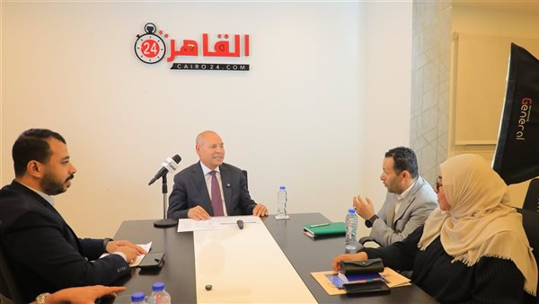 محافظ العاصة خلال