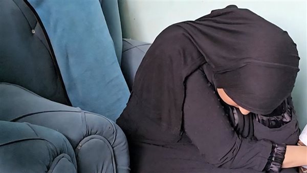 والدة طالبة قنا 