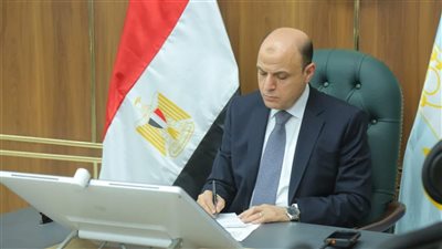 محافظ كفر الشيخ يُجري حركة محدودة لرؤساء المراكز والمدن لتعزيز كفاءة الأداء التنفيذي