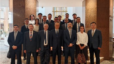 بالتعاون مع الصين.. البحث العلمي تعلن تدشين أول معمل متخصص في تصنيع الخلايا الضوئية بمصر