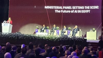 وزير الاتصالات: نسعى للوصول إلى 250 شركة عاملة في الذكاء الاصطناعي خلال 5 سنوات