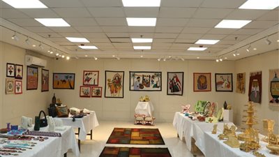 قصور الثقافة تفتتح أول متجر دائم لمنتجات الحرف التراثية في أسوان