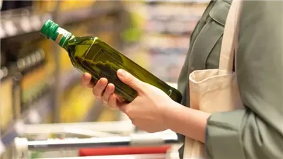 5 أخطاء شائعة في تخزين زيت الزيتون تجعله فاسدًا