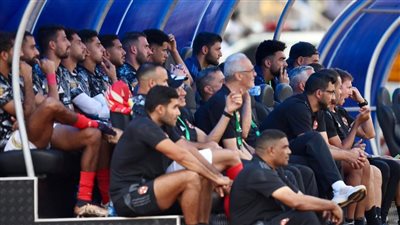 على رأسهم طاهر وعبد القادر.. بدلاء الأهلي في مواجهة إيجل نوار بدوري الأبطال