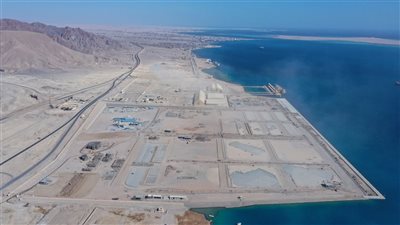 تستوعب مليوني حاوية سنويًّا.. النقل تنهي 100% من البنية التحتية لمحطة 