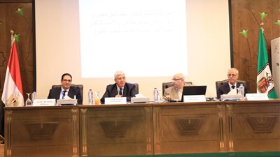 وزير التعليم العالي: 26 ألف منحة قدمتها الجامعات خلال العام الدراسي 2025/2026