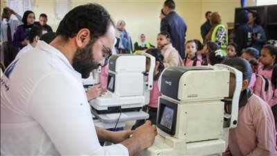 خليك سند.. التضامن تطلق قافلة لتقديم الأنشطة التنموية لطلاب الابتدائية داخل مدارس مشروعات السكن البديل