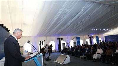 محافظ أسوان يشارك في افتتاح النسخة الخامسة من منتدى أسوان للسلام والتنمية المستدامين