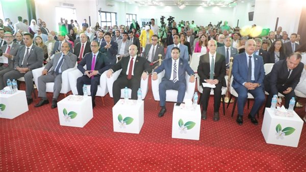 جانب من افتتاح المهرجان