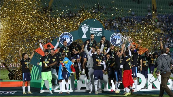 بيراميدز يتوج بلقب