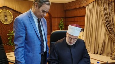وكيل الأزهر يعتمد نتيجة اختبارات العلوم الشرعية والعربية بمشاركة 15000 دارس