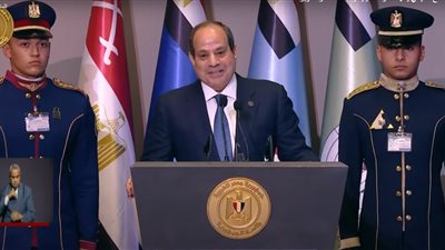 الرئيس السيسي: الإعلام والفن شريكان رئيسيان في حماية الوطن من حملات التضليل