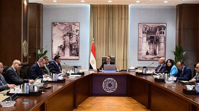 الحكومة: حصر 192 موقعًا على كورنيش النيل بالقاهرة والجيزة لطرحها كفرص استثمارية