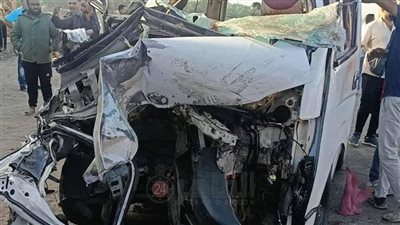 إصابة 11 شخصا في انقلاب ميكروباص على طريق الصالحية الجديدة بالشرقية