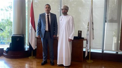 رئيس البورصة المصرية يستقبل رئيس بورصة مسقط.. ويبحث معه سبل التعاون المشترك 