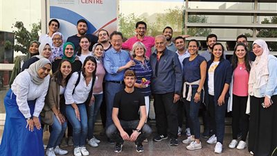 الجامعة الأمريكية تحتفل بإطلاق كتاب جراح ومتمرد عن حياة مجدي يعقوب