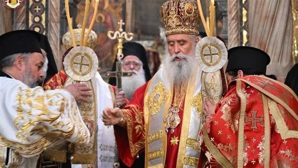 تنصيب مطران دير سانت