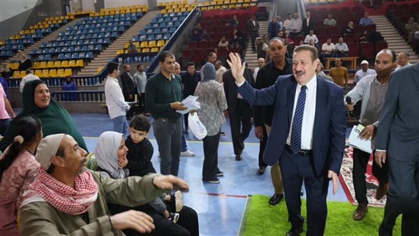 محافظ المنوفية يلتقي