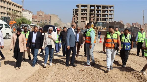 جولة المحافظ